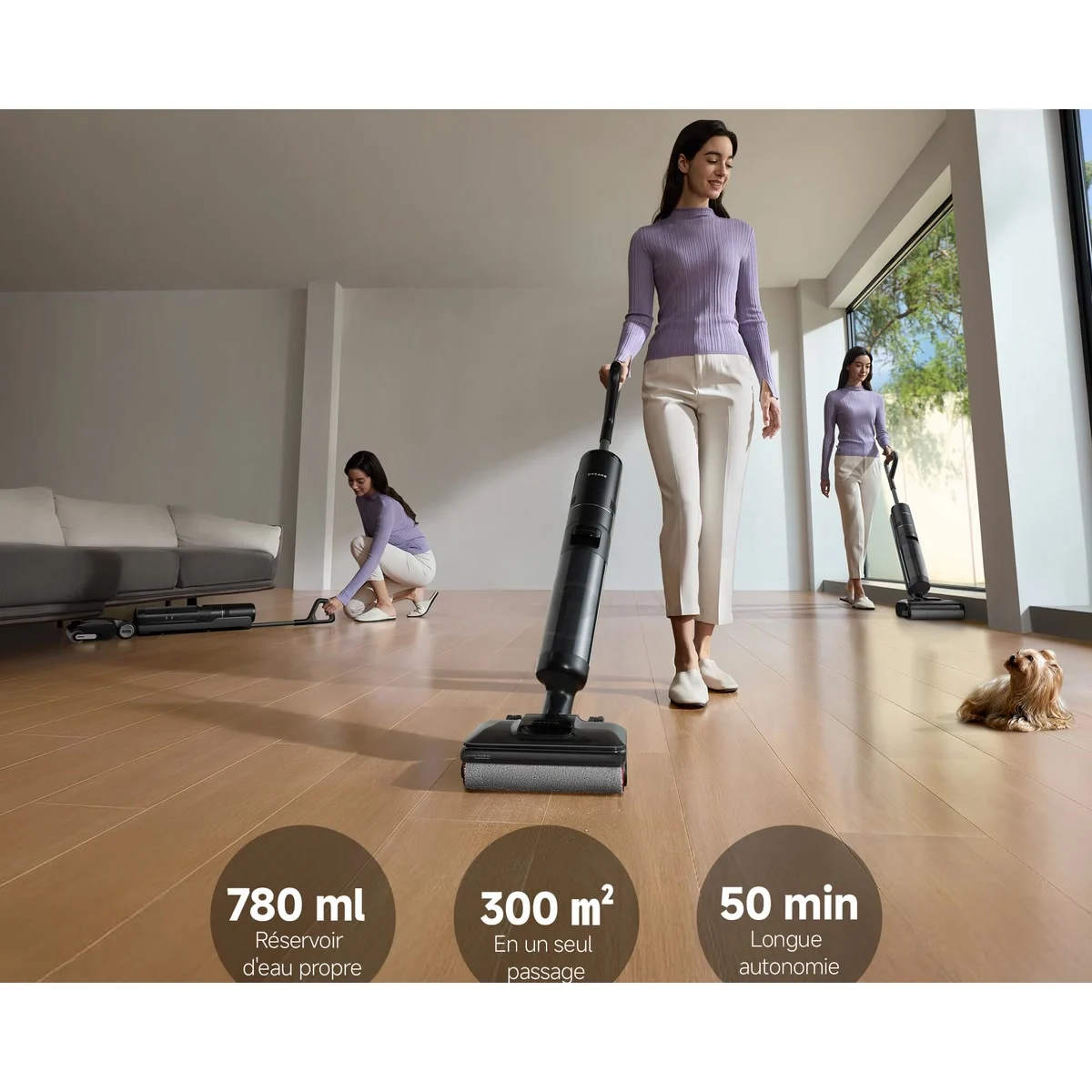 Une femme lave son salon avec le Dreame H12 Pro FlexReach