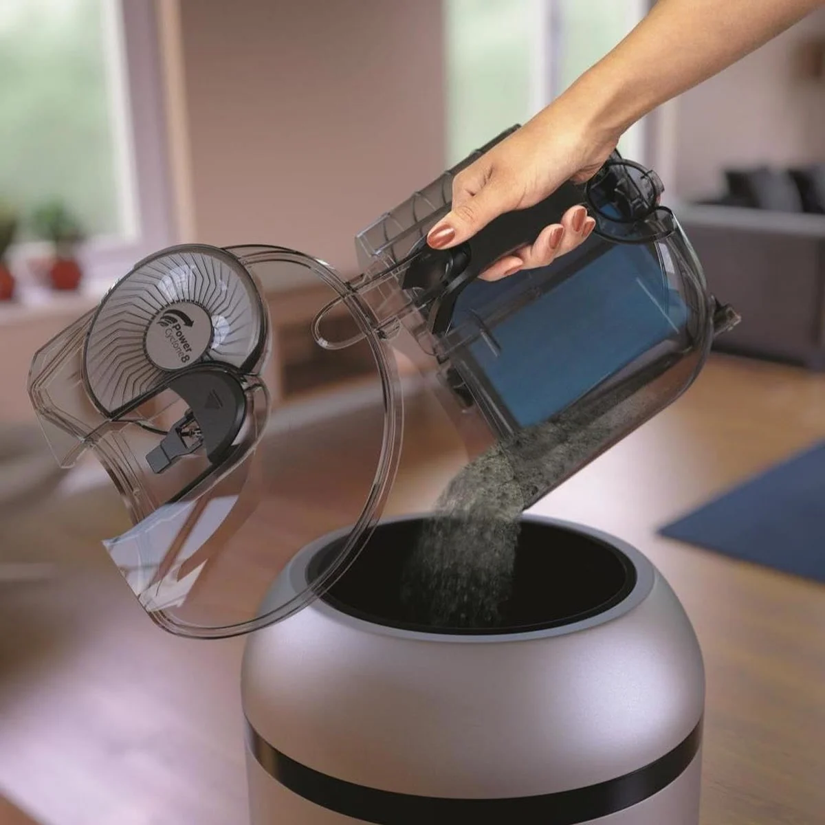 Le bac du Philips Série 7000 se vide d’une main